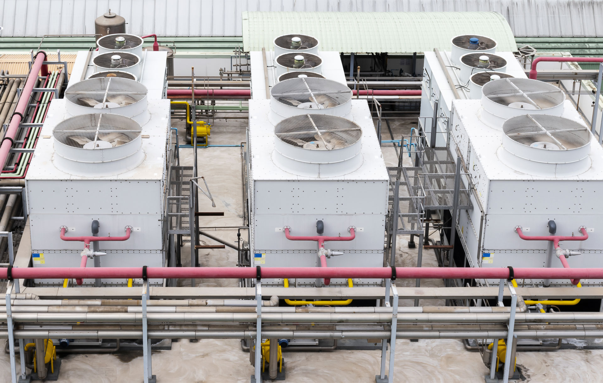 Instalación de sistema de refrigeración Friosistema